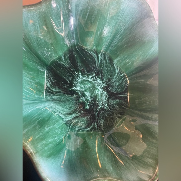 Vintage Blue Mountain Pottery BMP Canada Large Flower Shaped Bowl Dish S562 - Picture 3 of 11